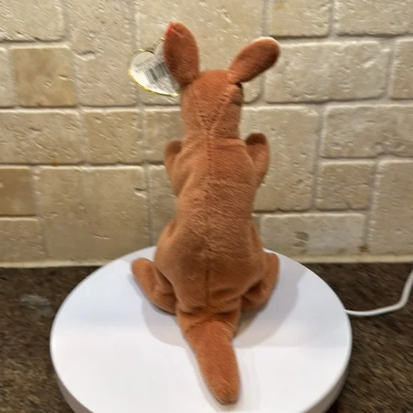 Ty Beanie Kangaroo “ Pouch “ DOB 11-6-96 With Baby - Picture 4 of 7